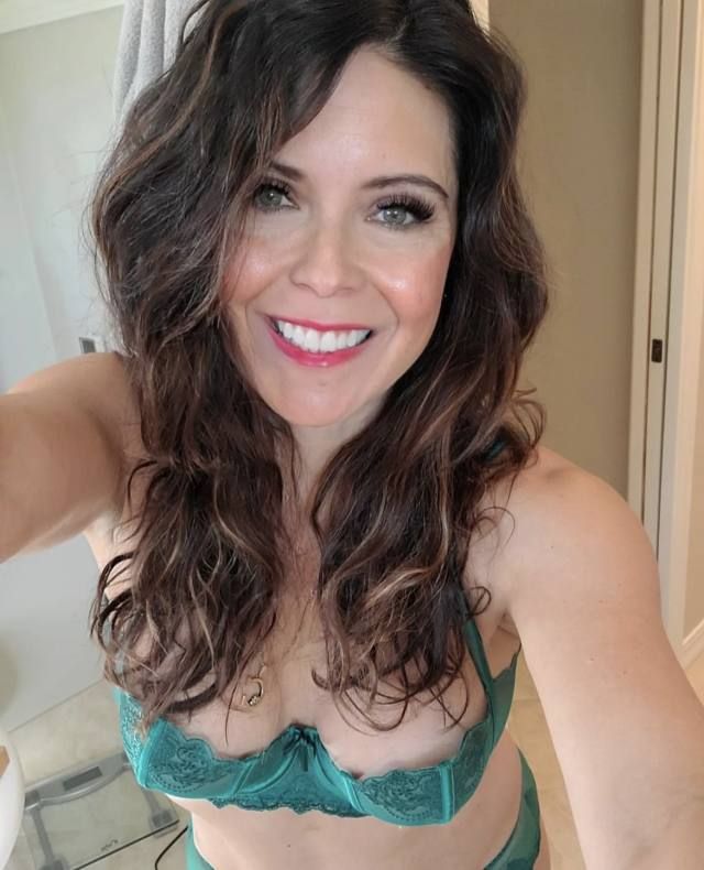 Independent hot 🥵 mom available for 😍 Massage Therapist🔥🔥Nuru Body Massage😋For a limited time🔥🥵Text me :5737895218 - Image 3